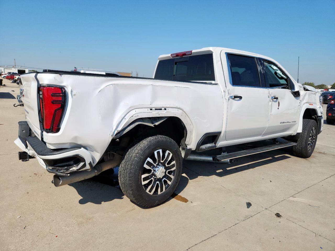 GMC SIERRA K2500 DENALI ULTIMATE