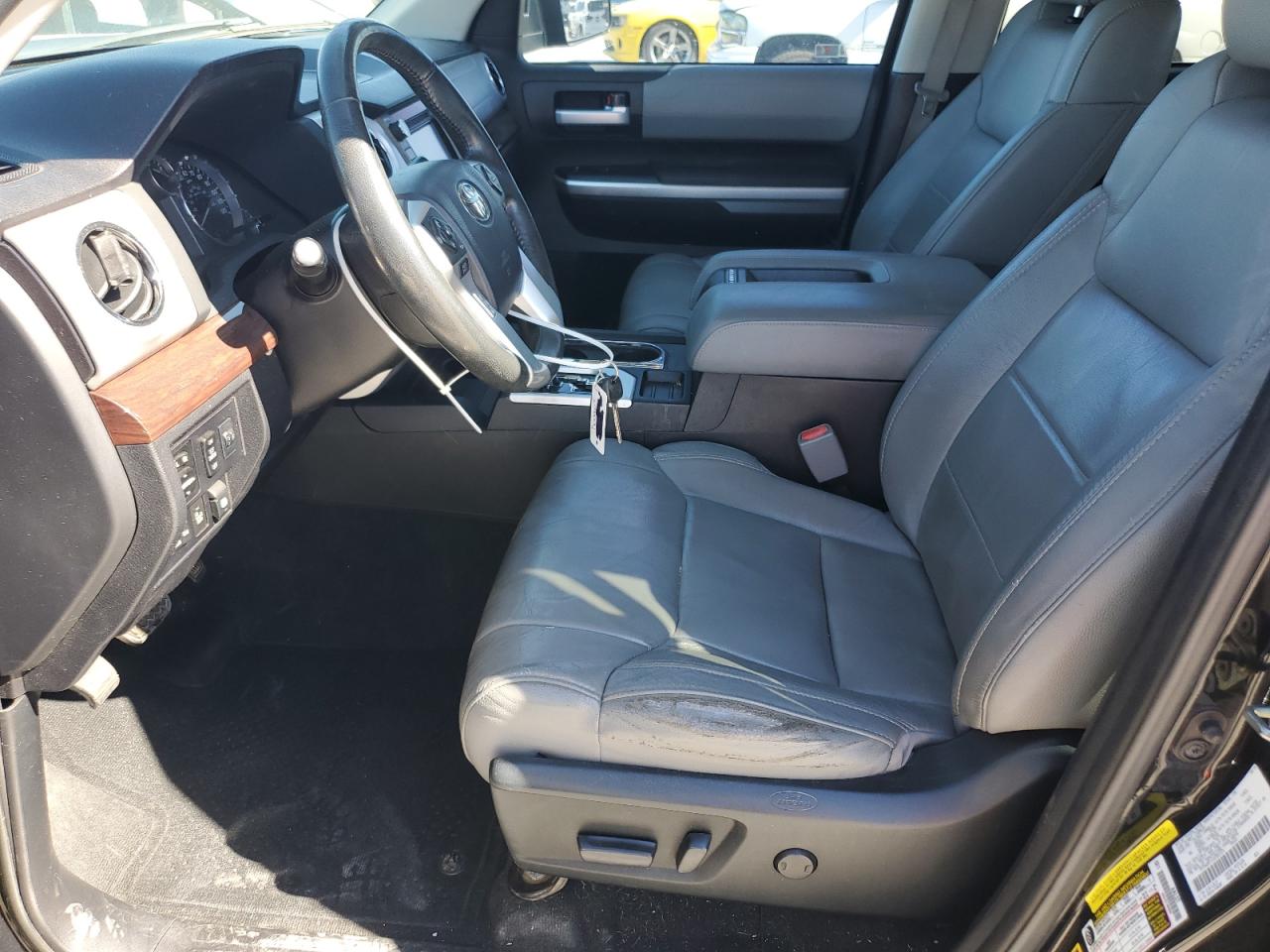 TOYOTA TUNDRA CREWMAX LIMITED