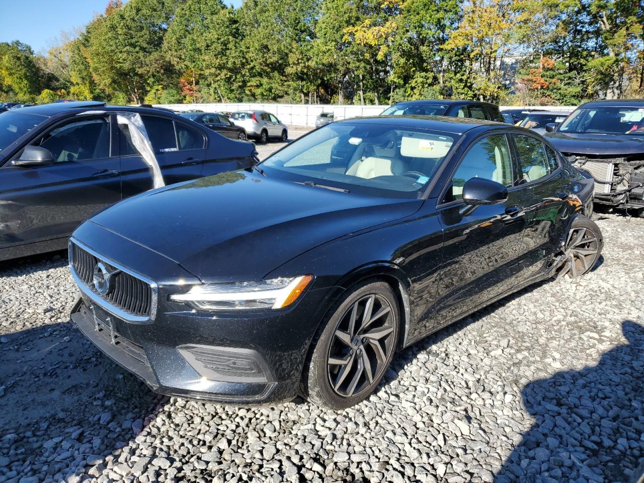 VOLVO S60 T6 MOMENTUM