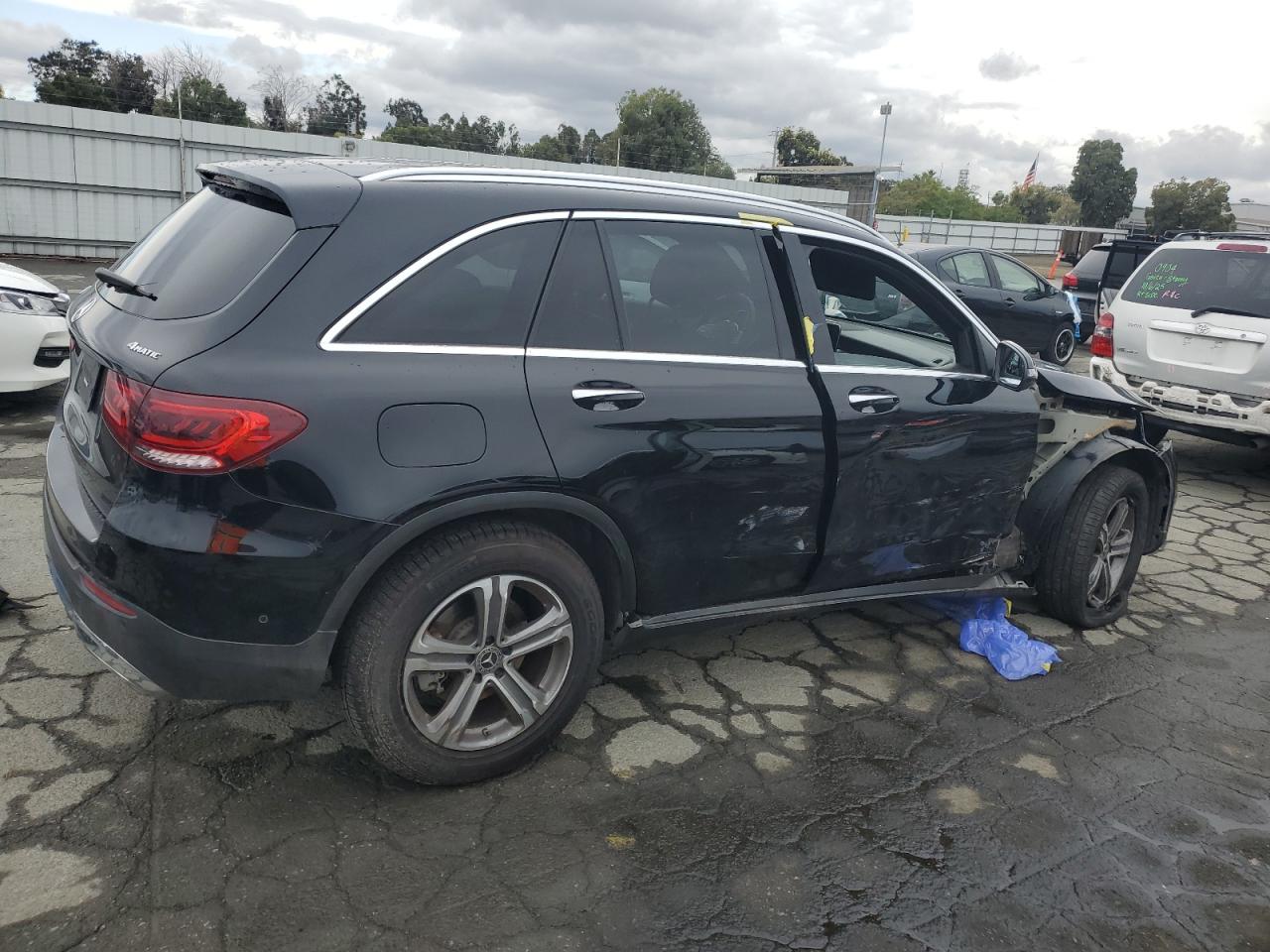 MERCEDES-BENZ GLC-CLASS 300 4MATIC