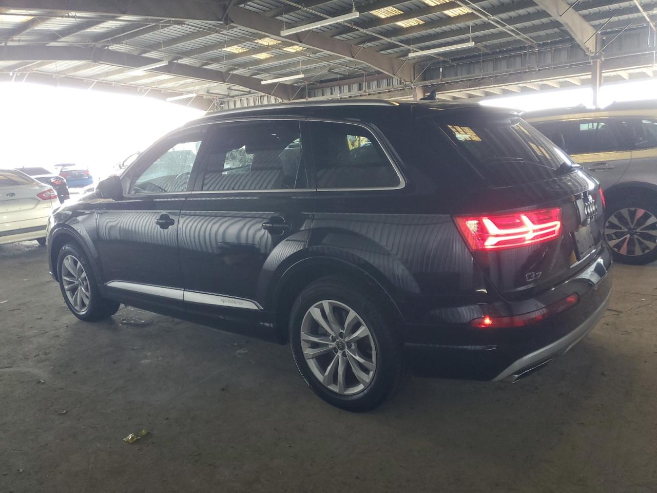 AUDI Q7 PREMIUM PLUS