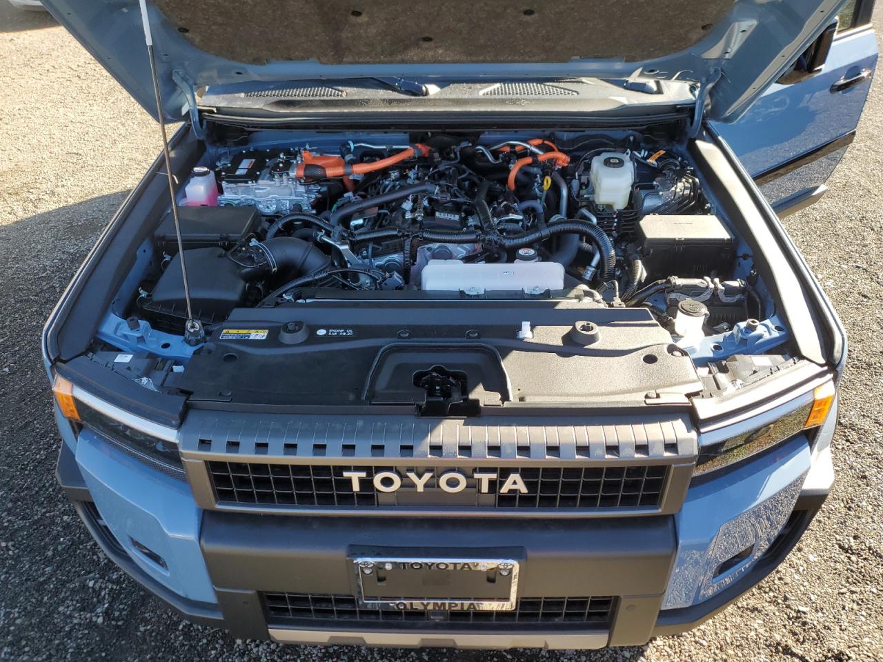 TOYOTA LAND CRUISER BASE