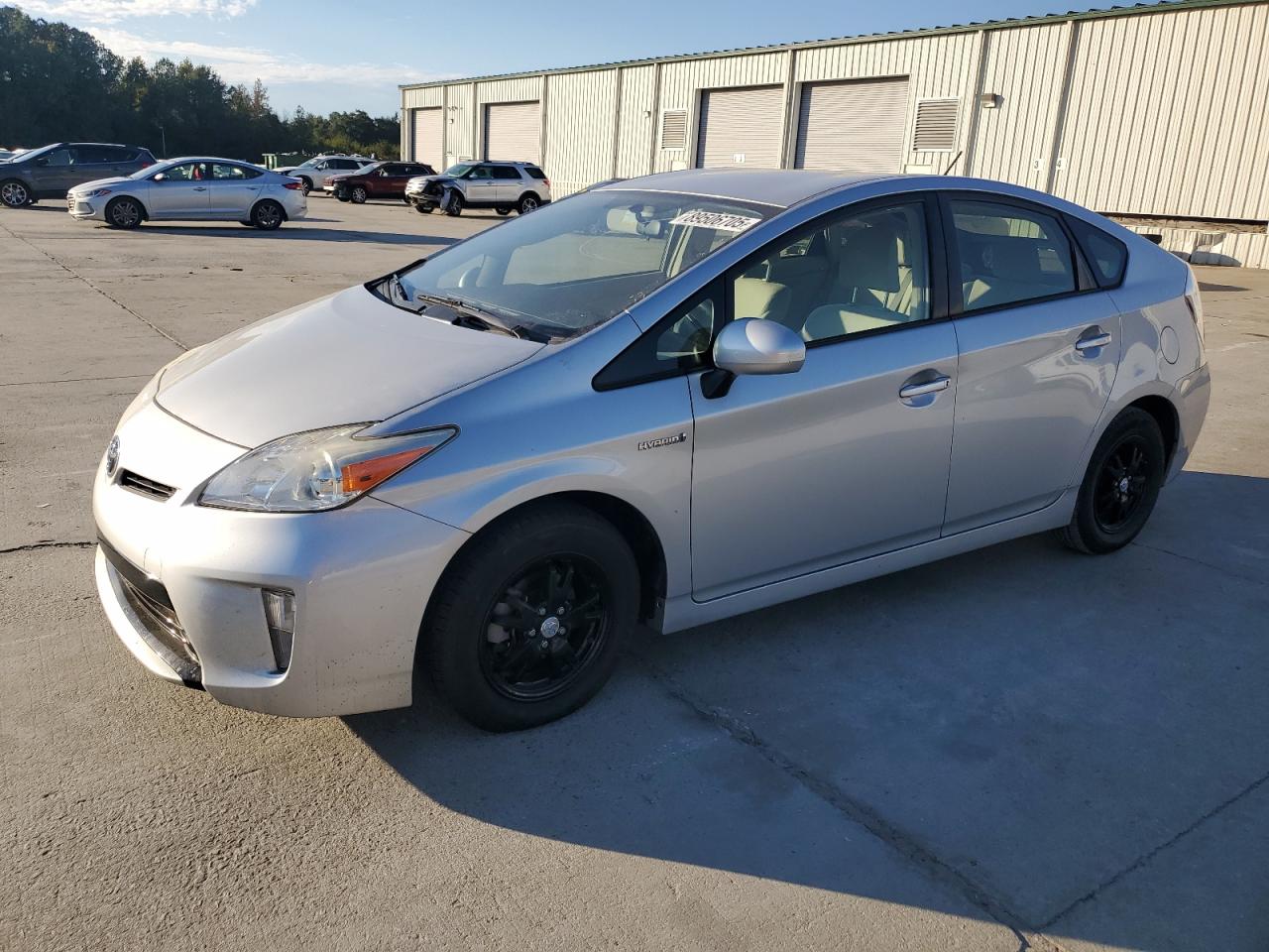TOYOTA PRIUS