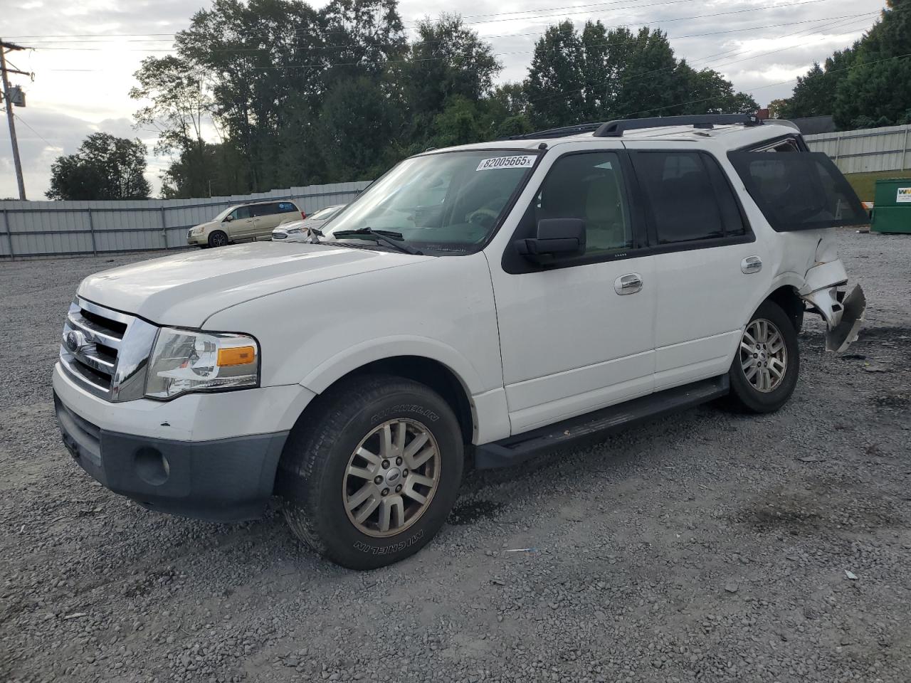 FORD EXPEDITION XLT