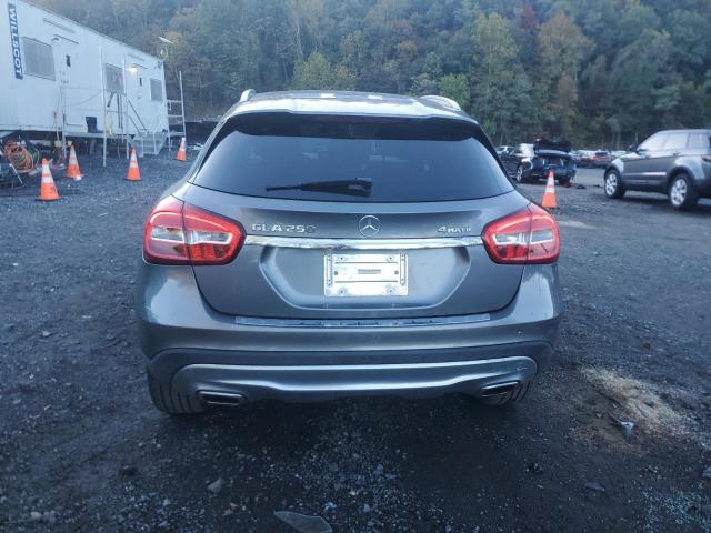 2017 MERCEDES-BENZ GLA 250 4M WDCTG4GB3HJ282951