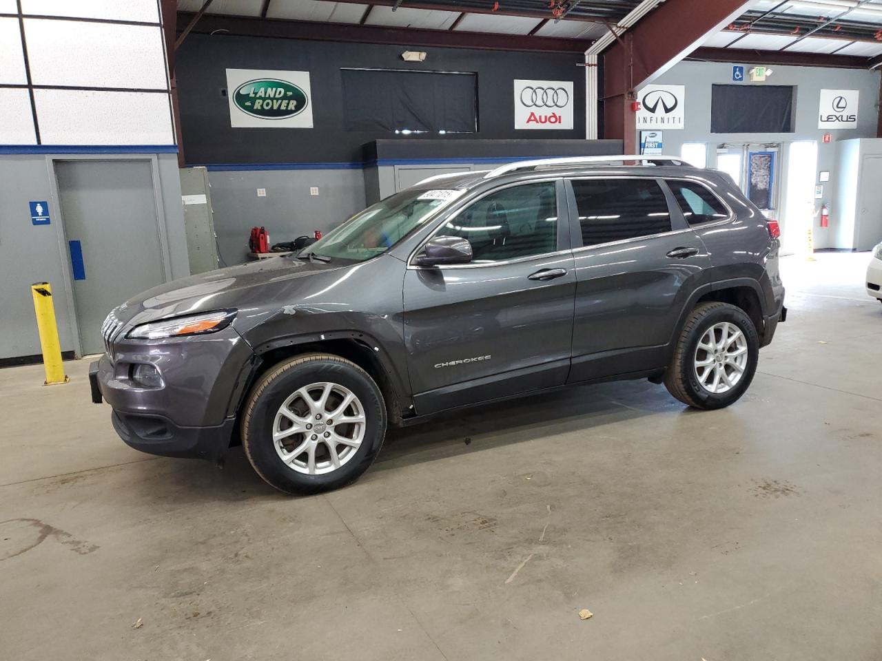 JEEP GRAND CHEROKEE LATITUDE