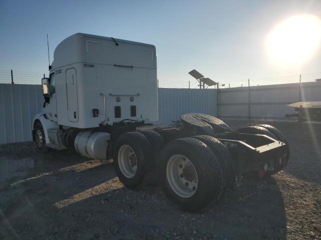 2017 PETERBILT TRACTOR 579 #3285646282