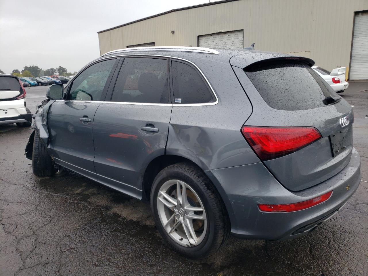 AUDI Q5 PREMIUM PLUS