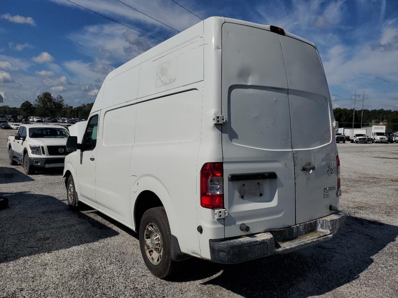 NISSAN NV2500 2500