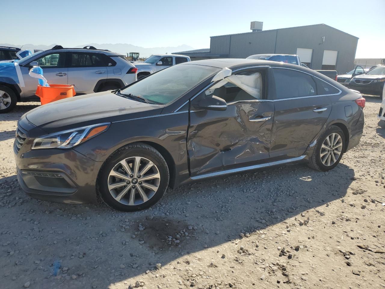HYUNDAI SONATA SPORT