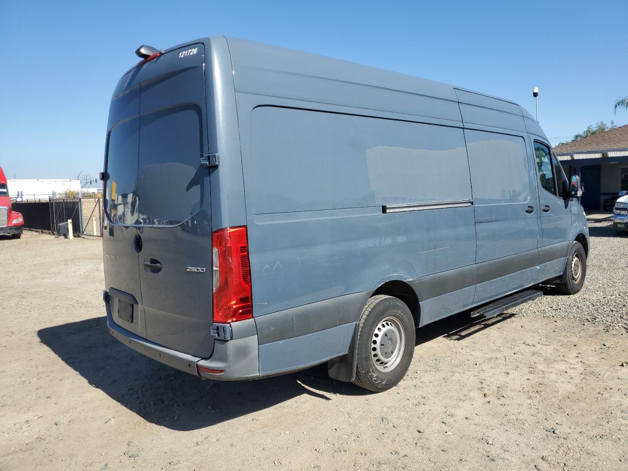MERCEDES-BENZ SPRINTER 2500/3500