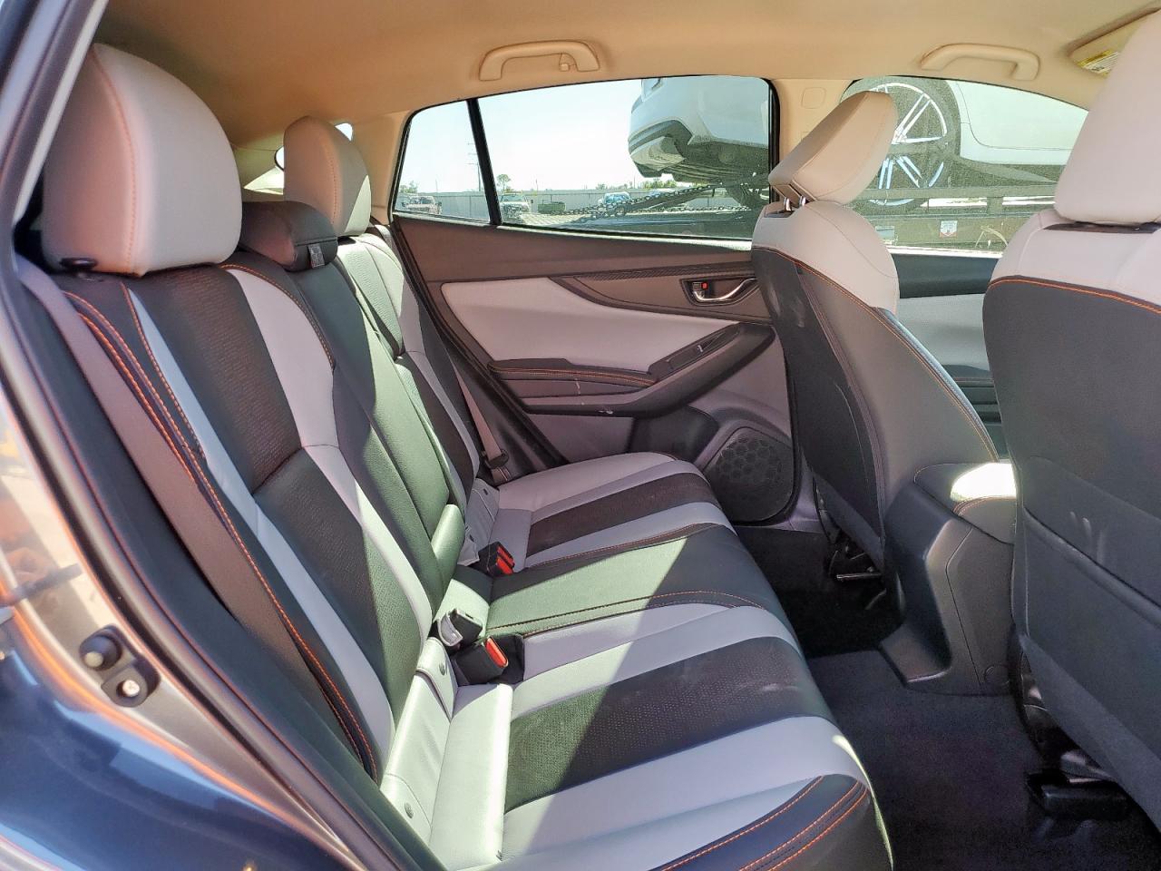 SUBARU CROSSTREK LIMITED