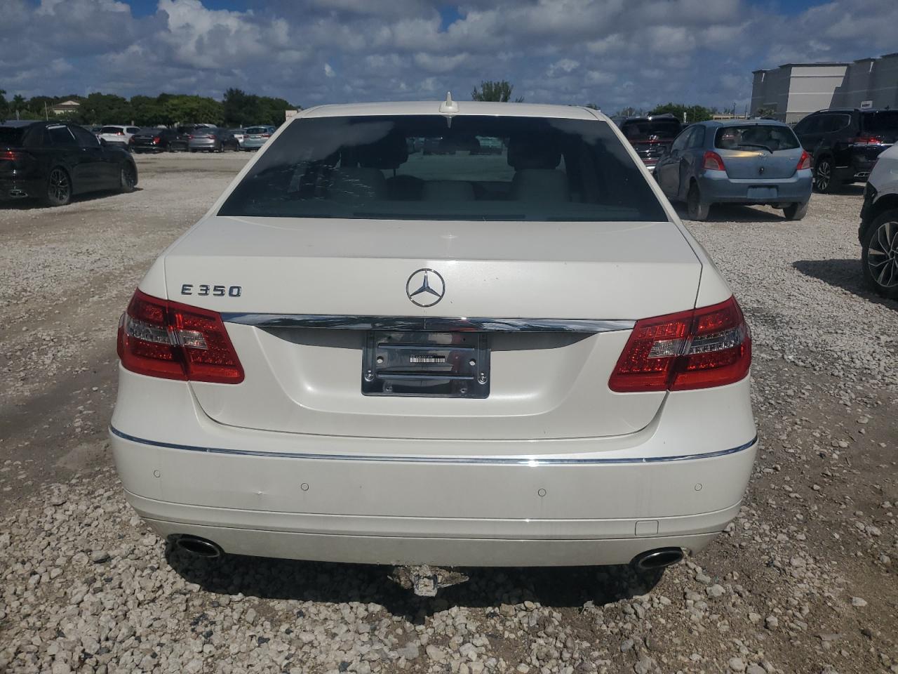 MERCEDES-BENZ E-CLASS 350