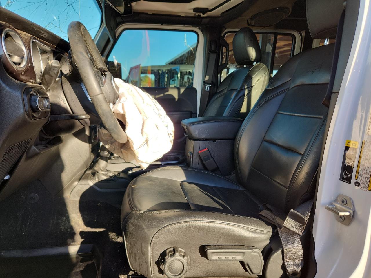 JEEP WRANGLER SAHARA