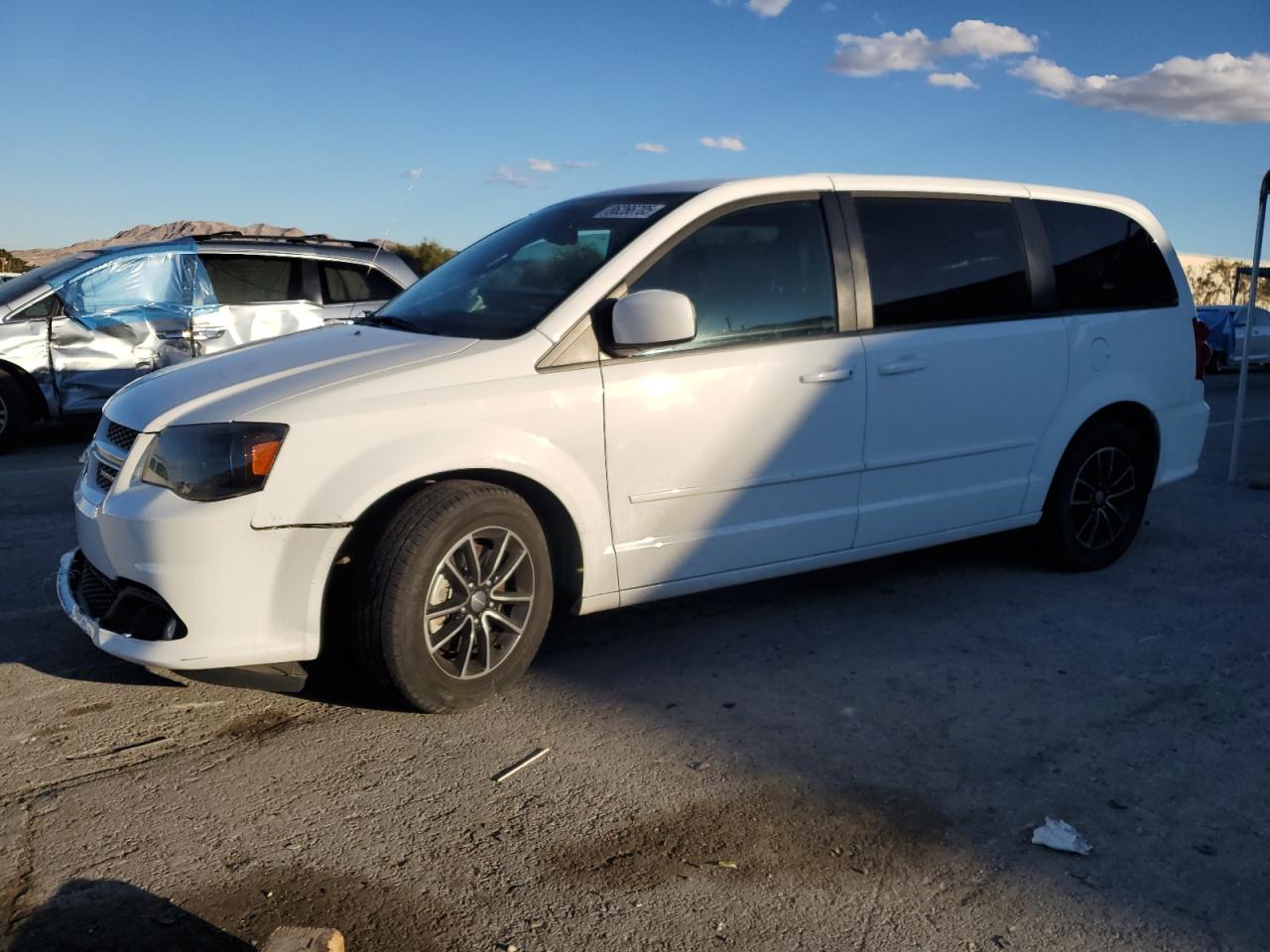 DODGE GRAND CARAVAN R/T