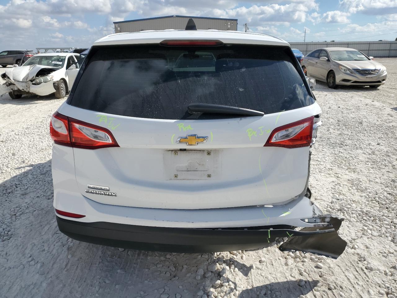 CHEVROLET EQUINOX LS