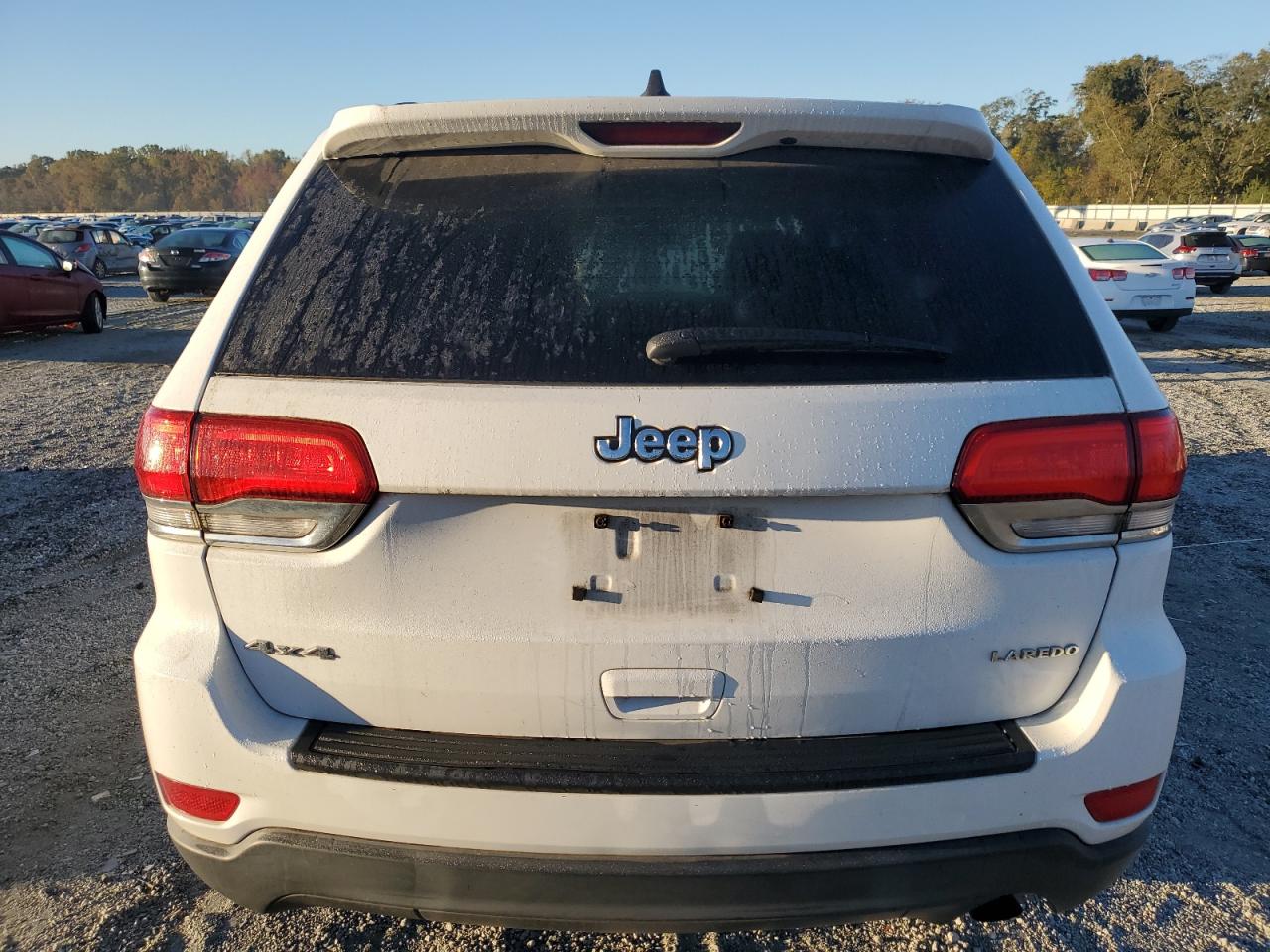 JEEP GRAND CHEROKEE LAREDO