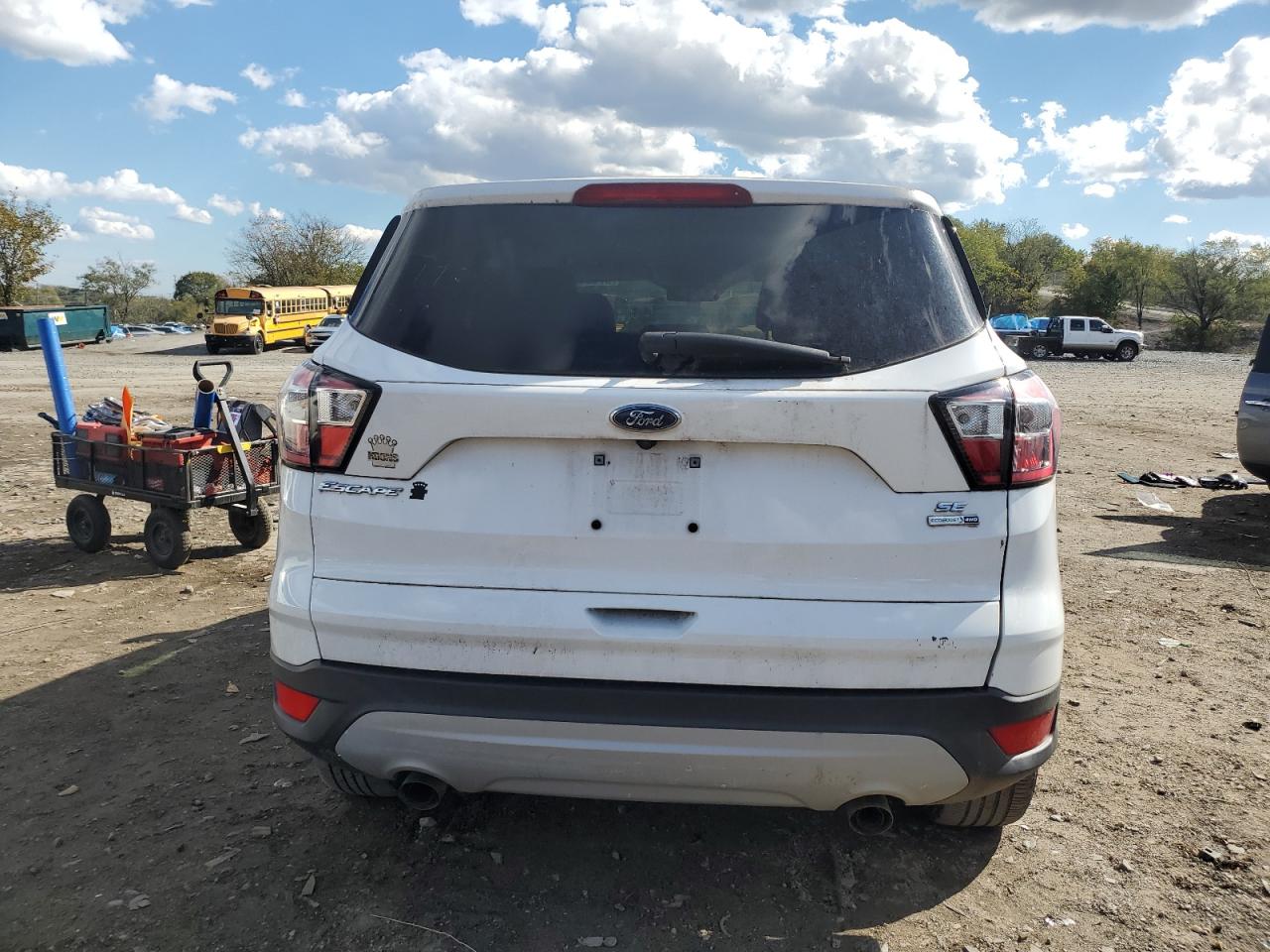 FORD ESCAPE SE