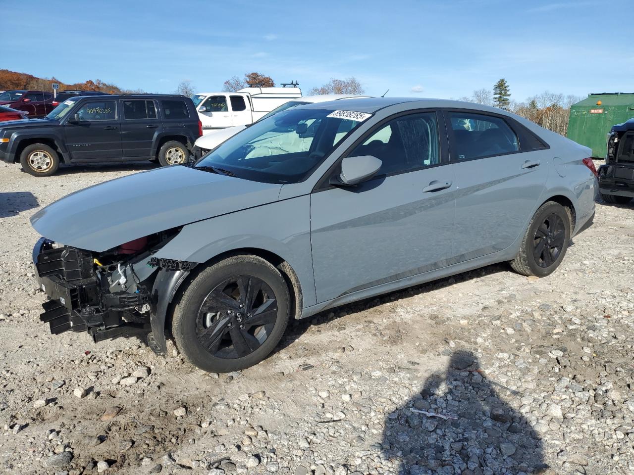 HYUNDAI ELANTRA BLUE