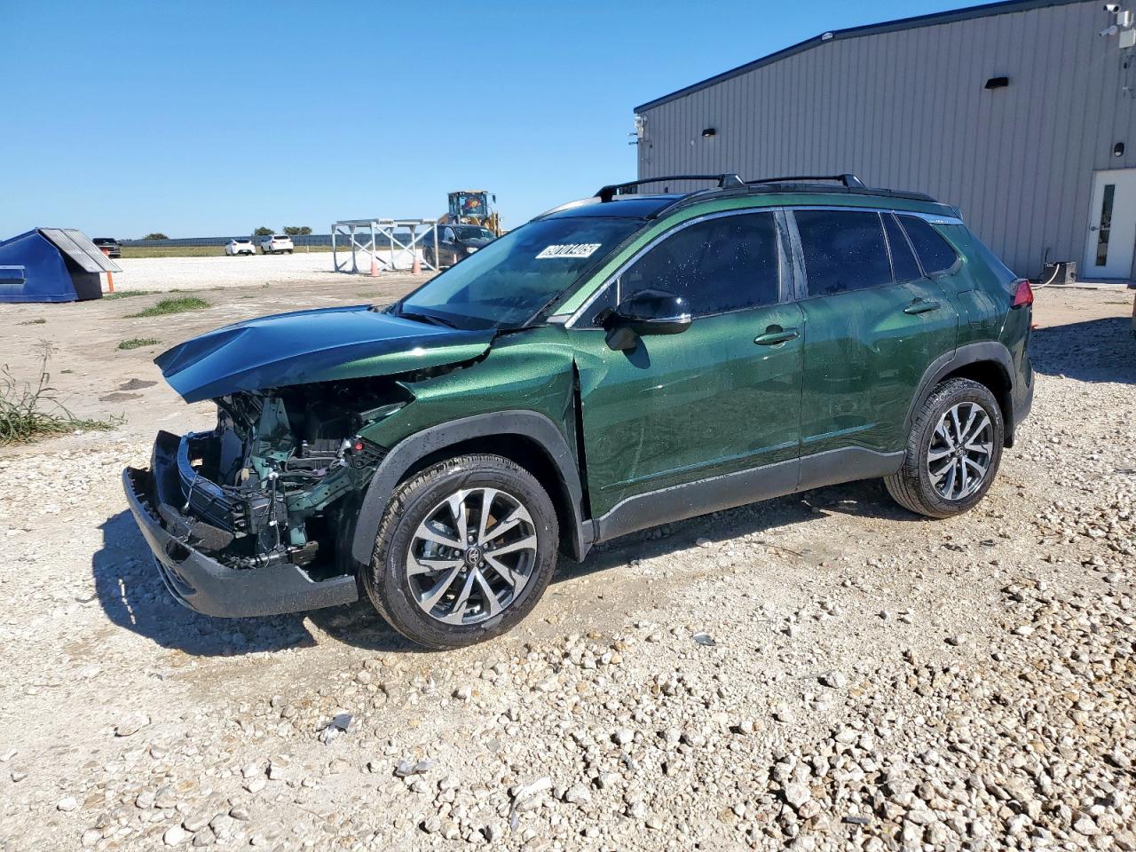 TOYOTA COROLLA CROSS XLE