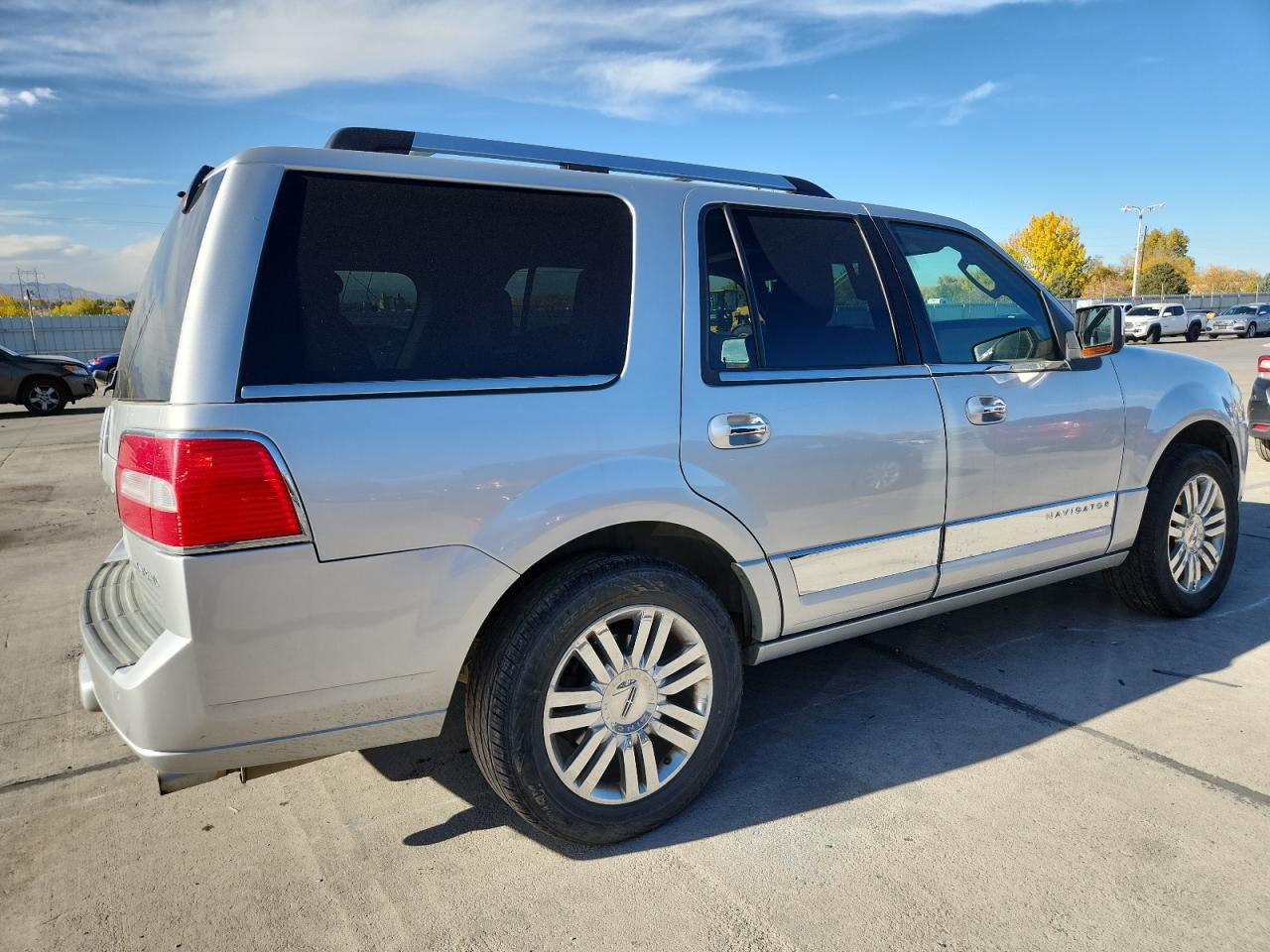 LINCOLN NAVIGATOR