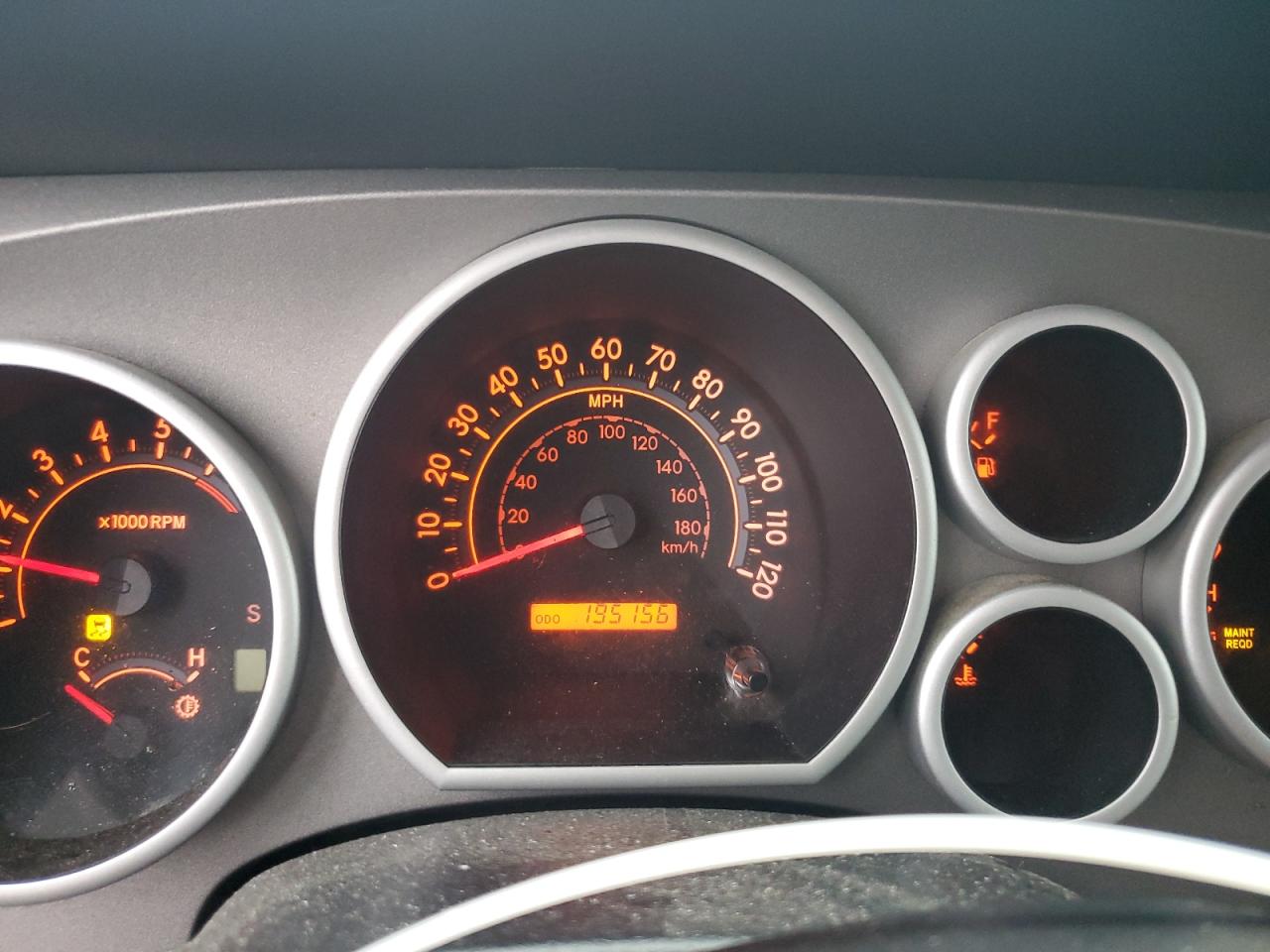 TOYOTA TUNDRA DOUBLE CAB SR5