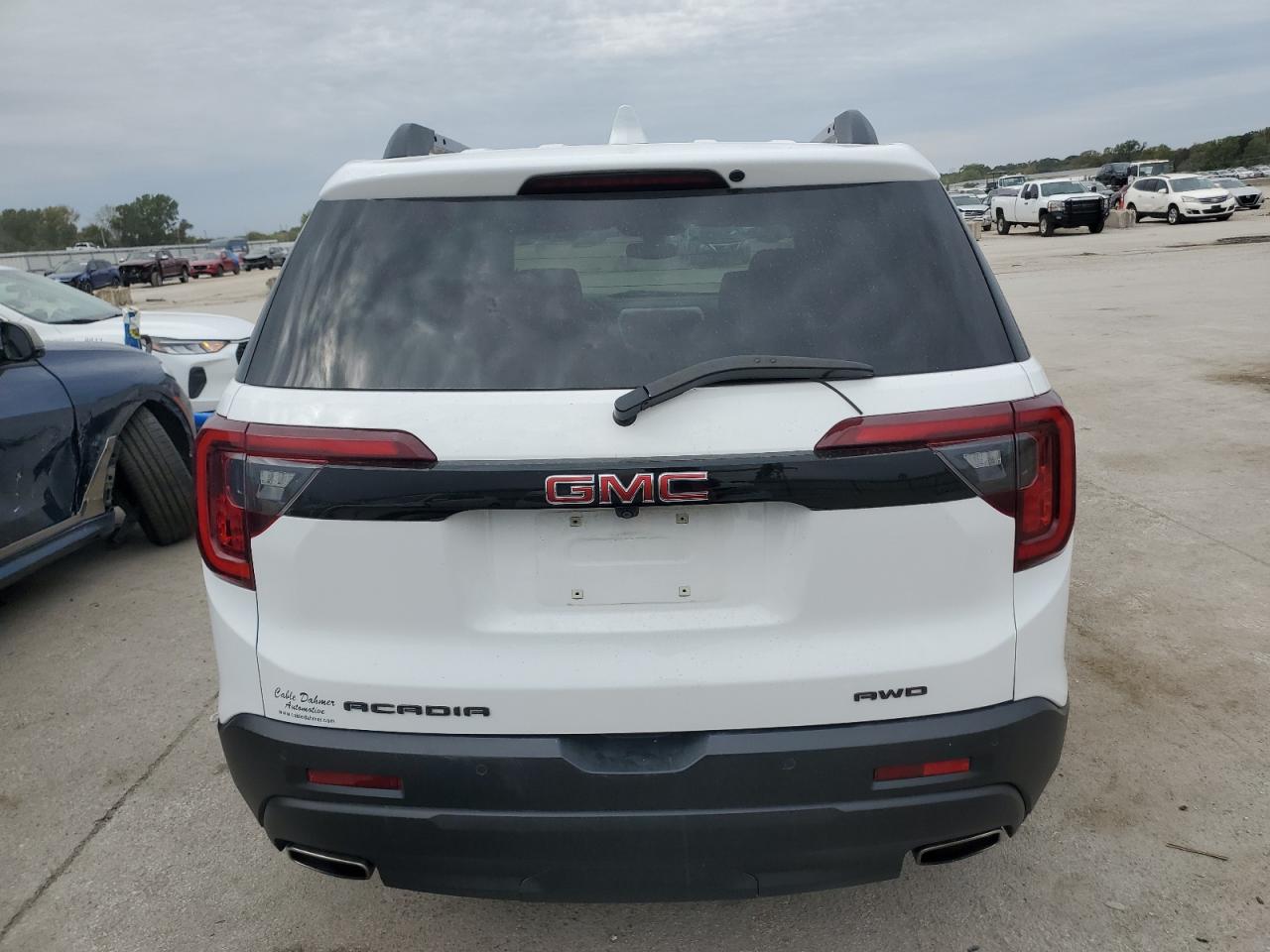 GMC ACADIA SLT