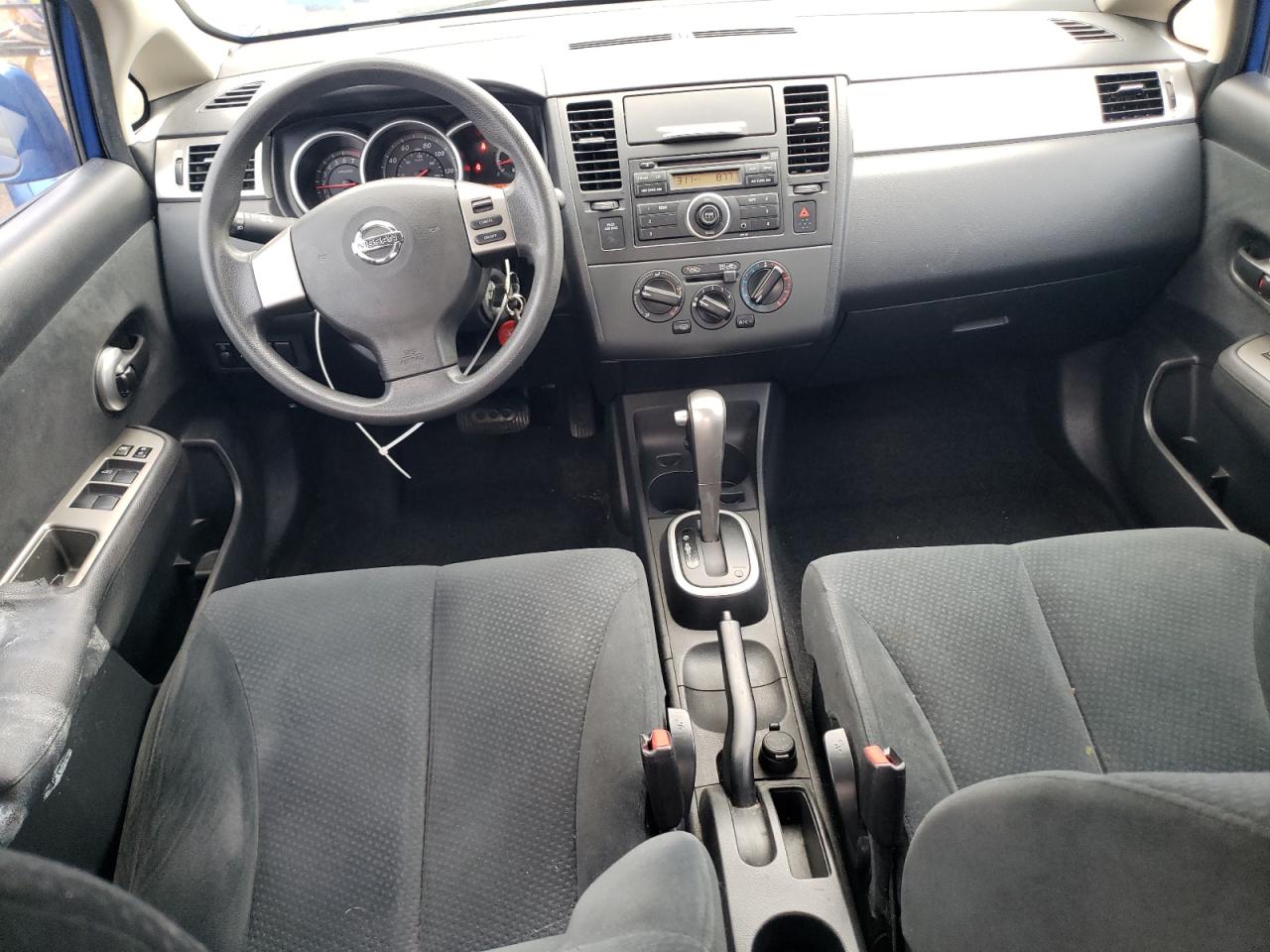 NISSAN VERSA S