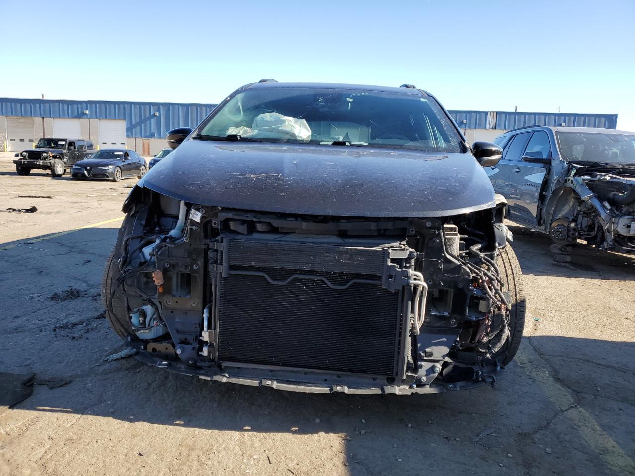 CHRYSLER PACIFICA TOURING L