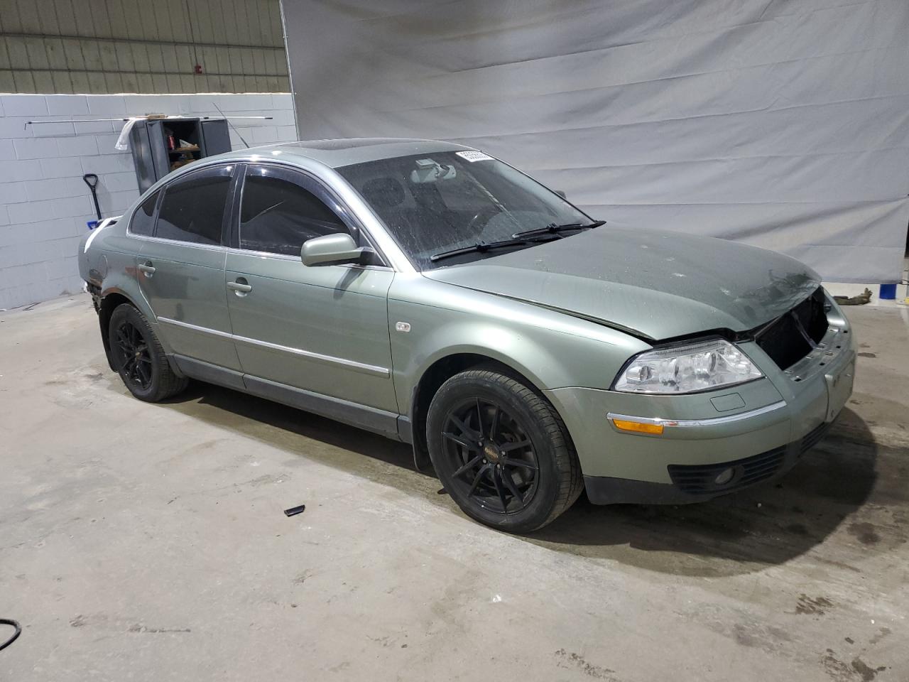 Lot #3263884692 2002 VOLKSWAGEN PASSAT W8