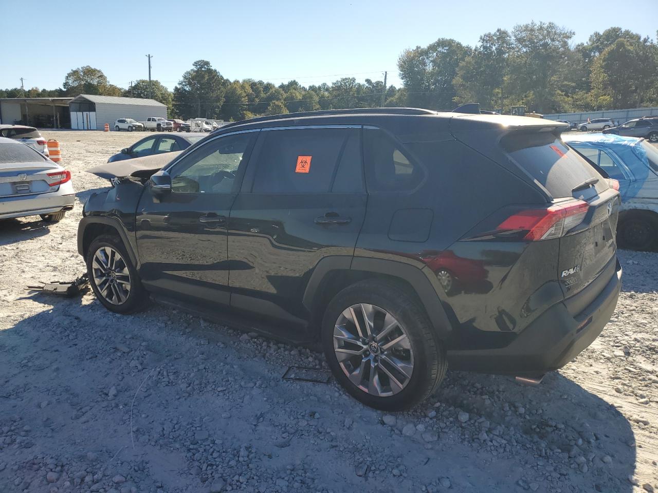 TOYOTA RAV4 XLE PREMIUM