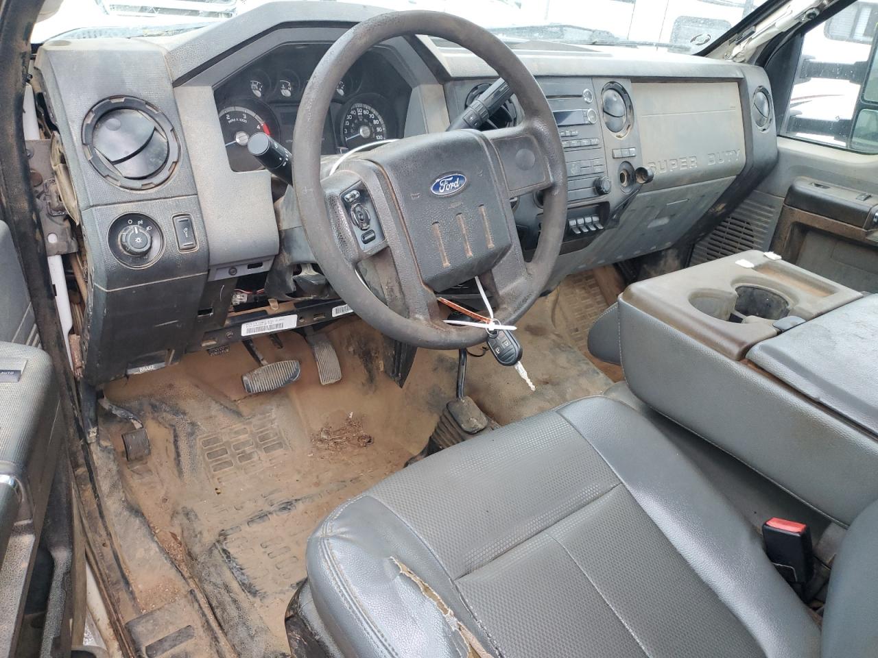 FORD F-550 SUPER DUTY