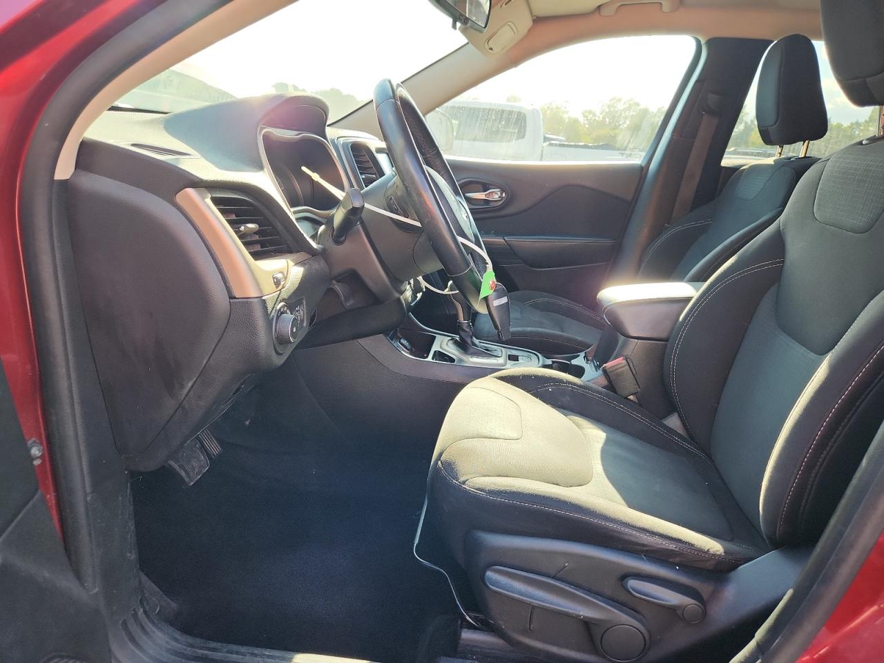 JEEP GRAND CHEROKEE LATITUDE