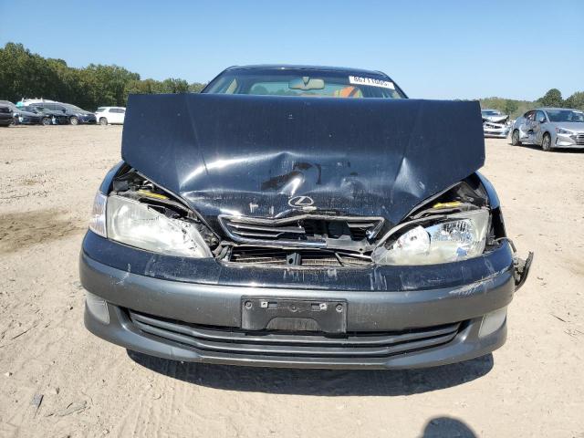 2000 LEXUS ES 300 - Other View