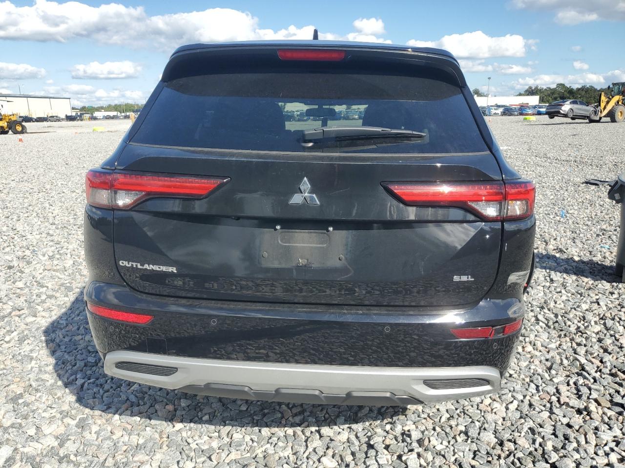 MITSUBISHI OUTLANDER SEL
