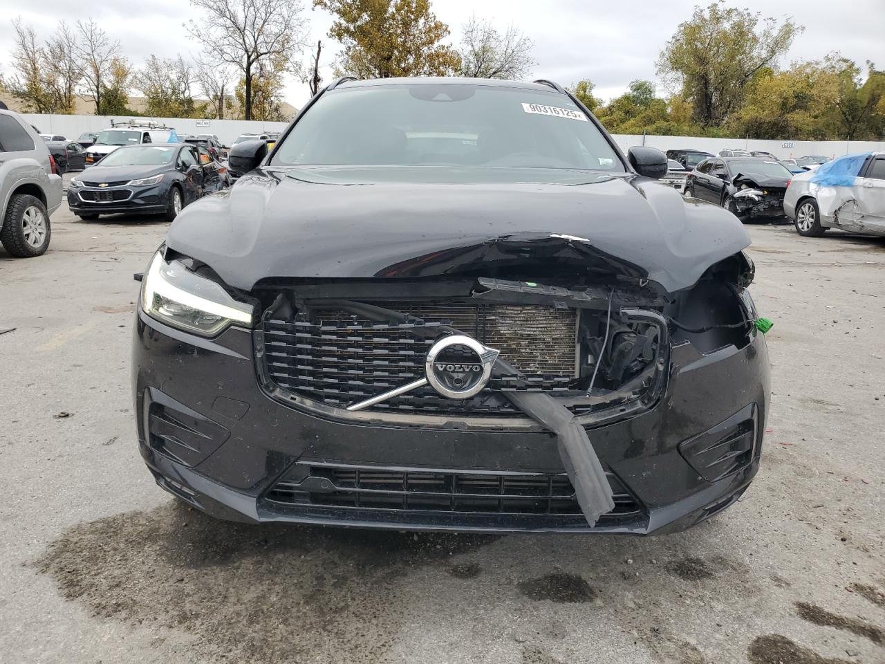 VOLVO XC60 T5 R-DESIGN