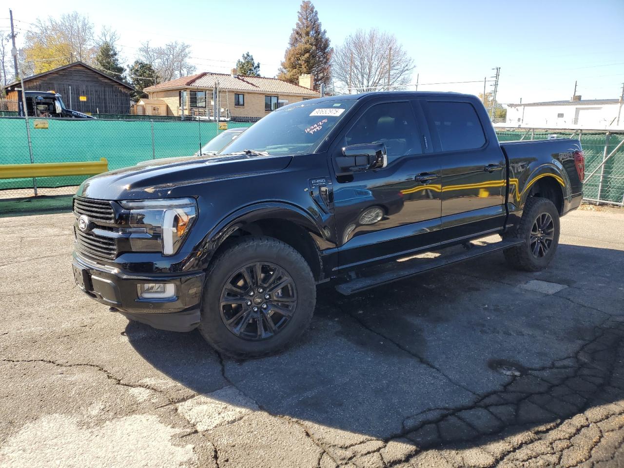 FORD F-150 PLATINUM