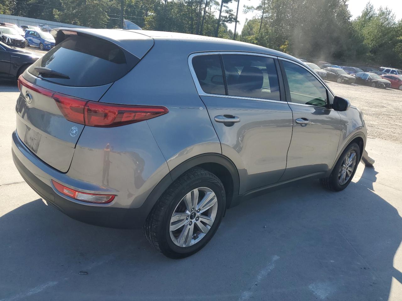 KIA SPORTAGE LX