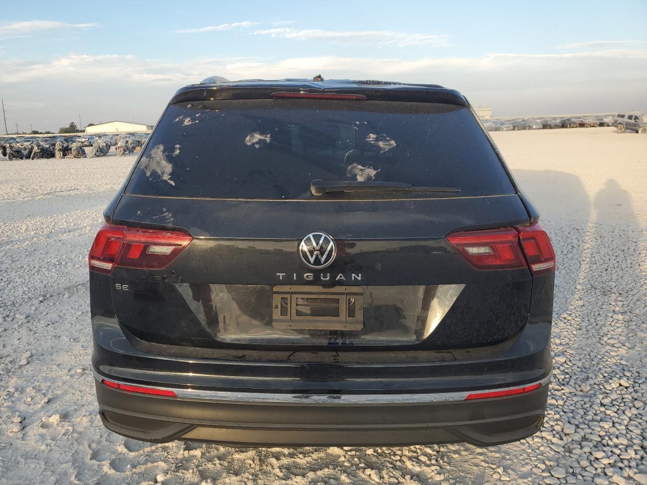 VOLKSWAGEN TIGUAN SE