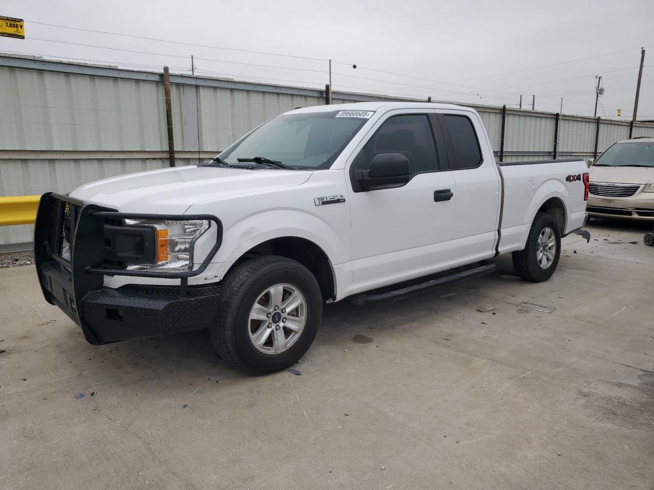 FORD F-150 SUPER CAB