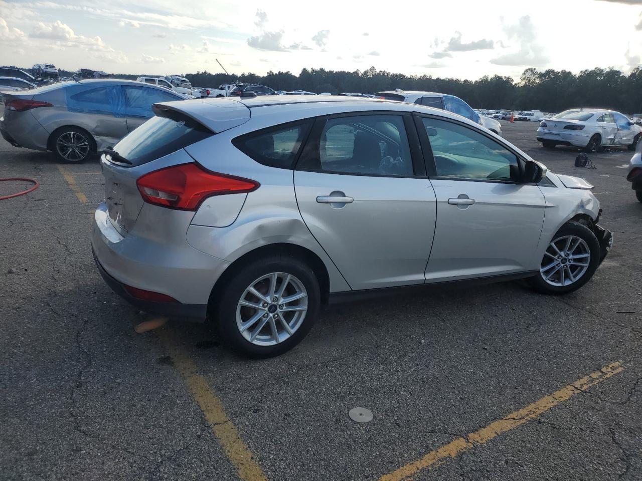FORD FOCUS SE