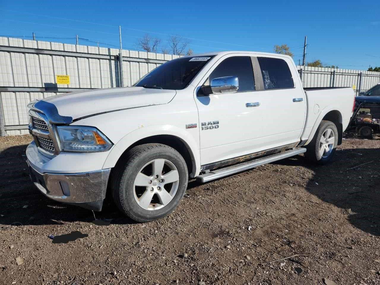 RAM 1500 LARAMIE