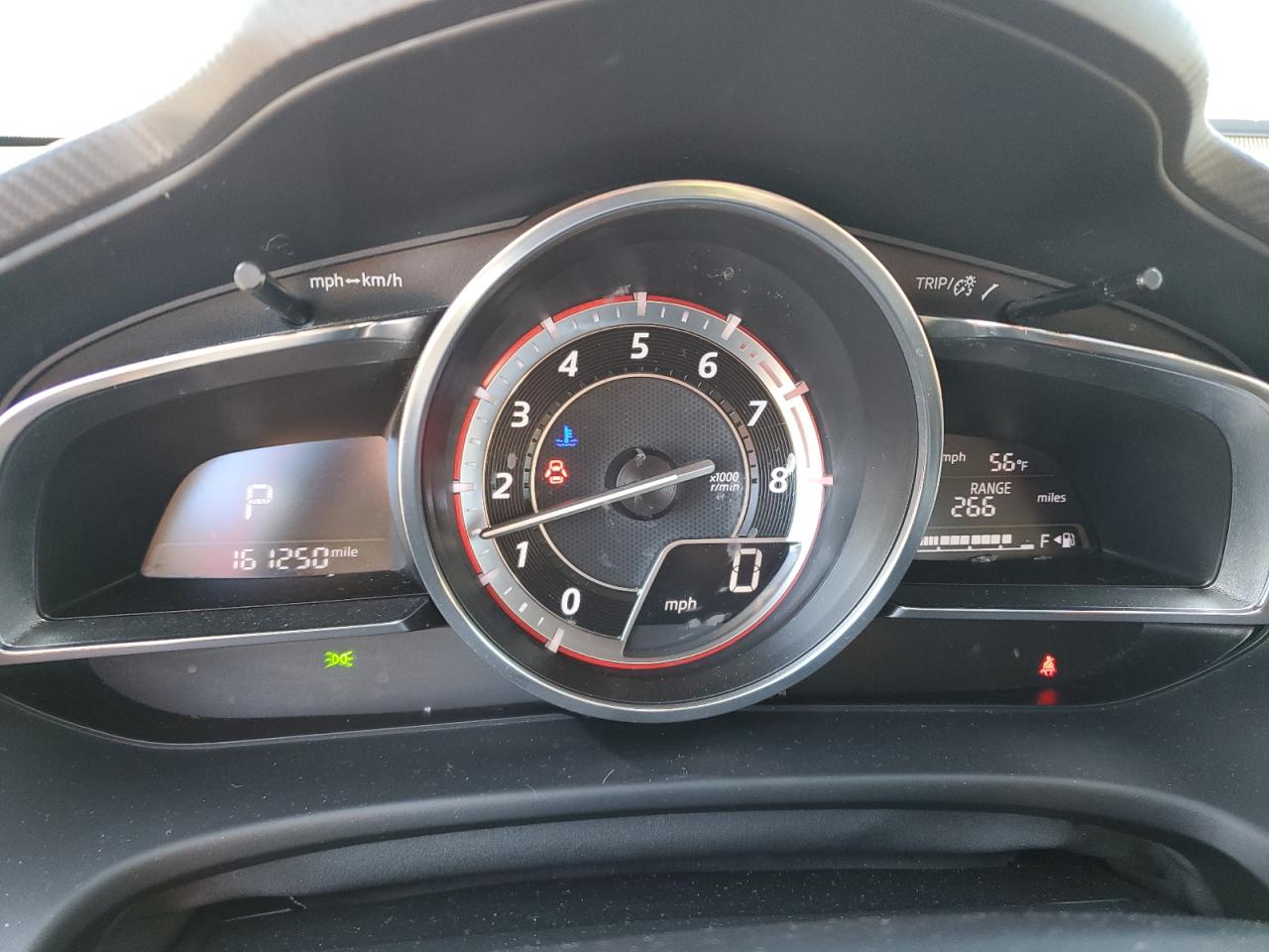 MAZDA 3 GRAND TOURING