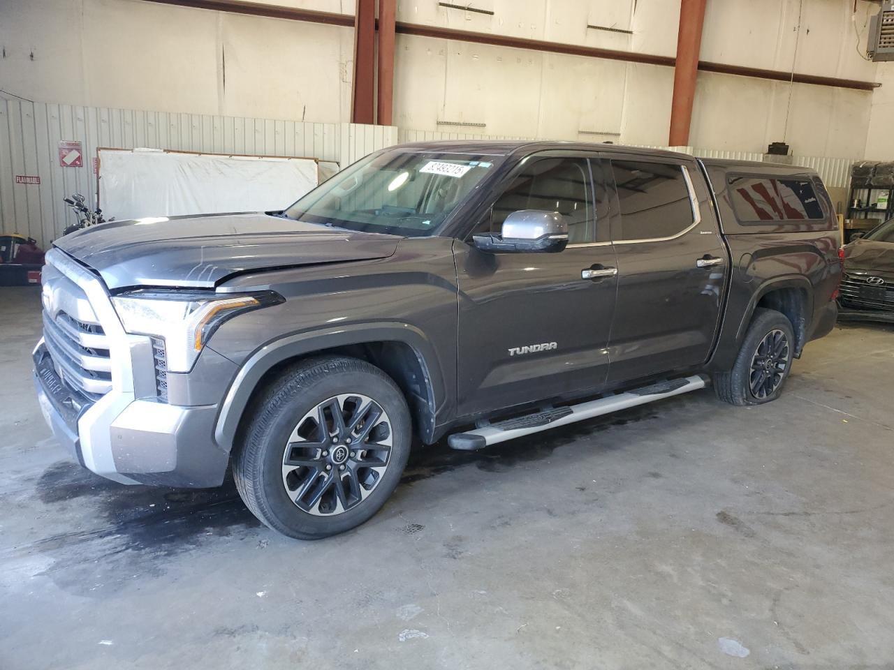 TOYOTA TUNDRA CREWMAX LIMITED