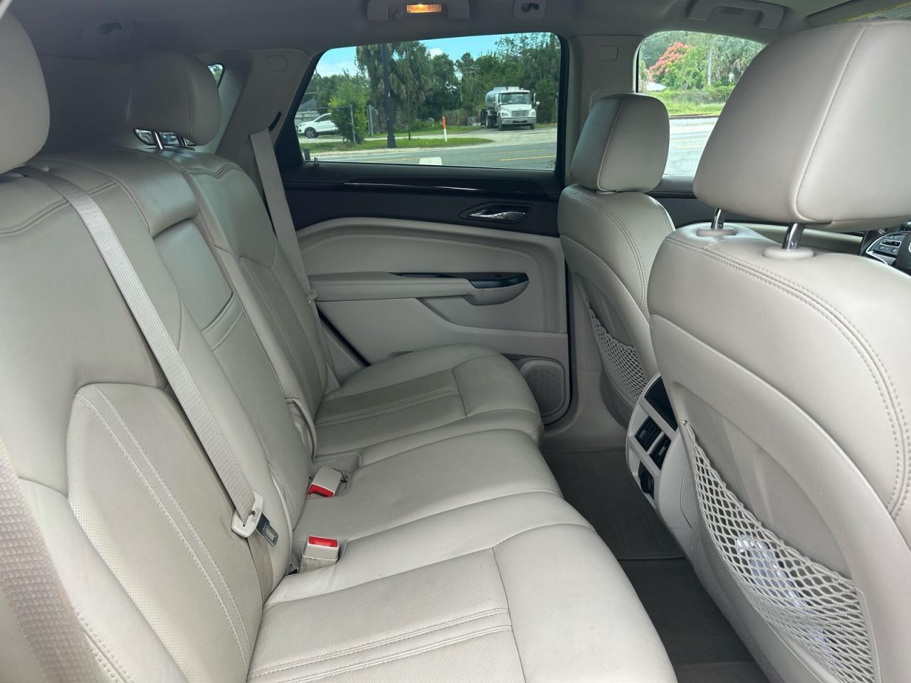 CADILLAC SRX LUXURY COLLECTION