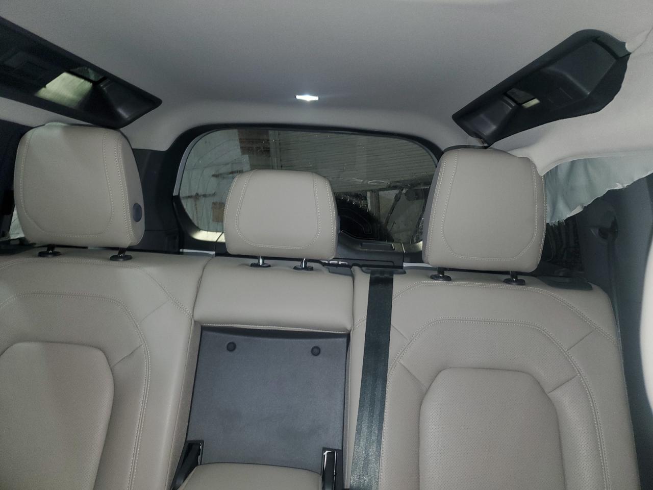 LAND ROVER DEFENDER 110 S