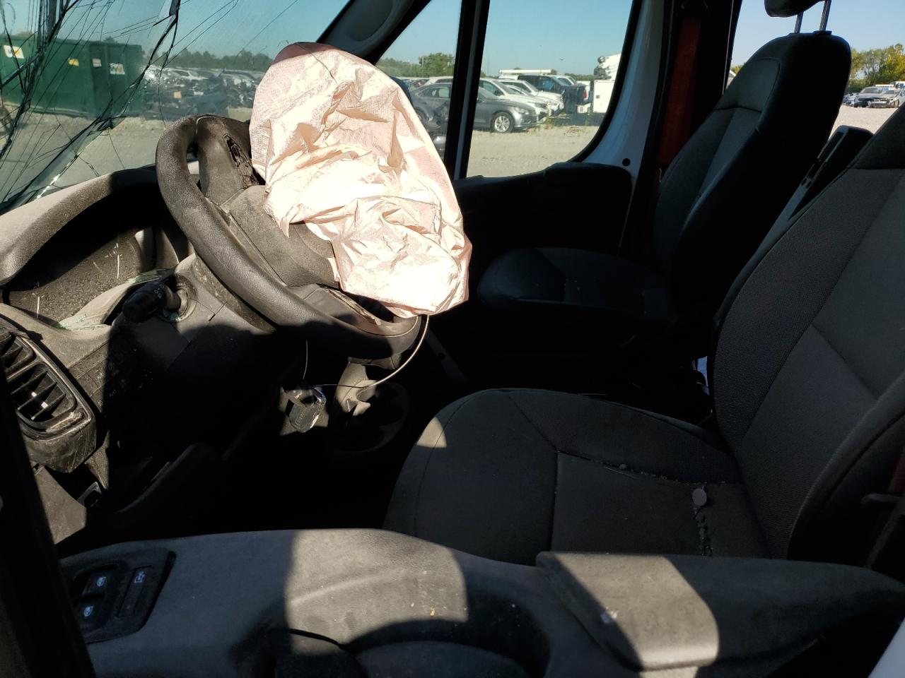 RAM PROMASTER 2500 HIGH