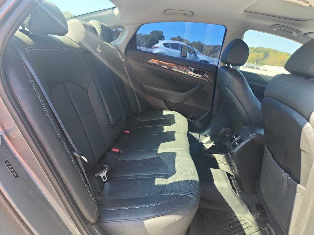 HYUNDAI SONATA SPORT