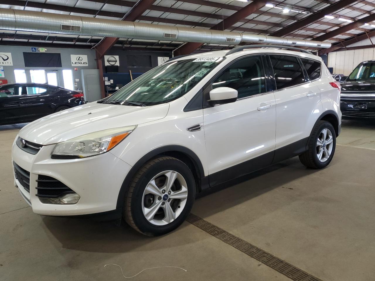 FORD ESCAPE SE