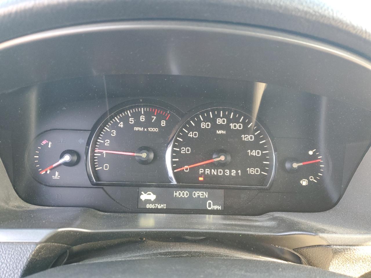 CADILLAC DTS LUXURY COLLECTION